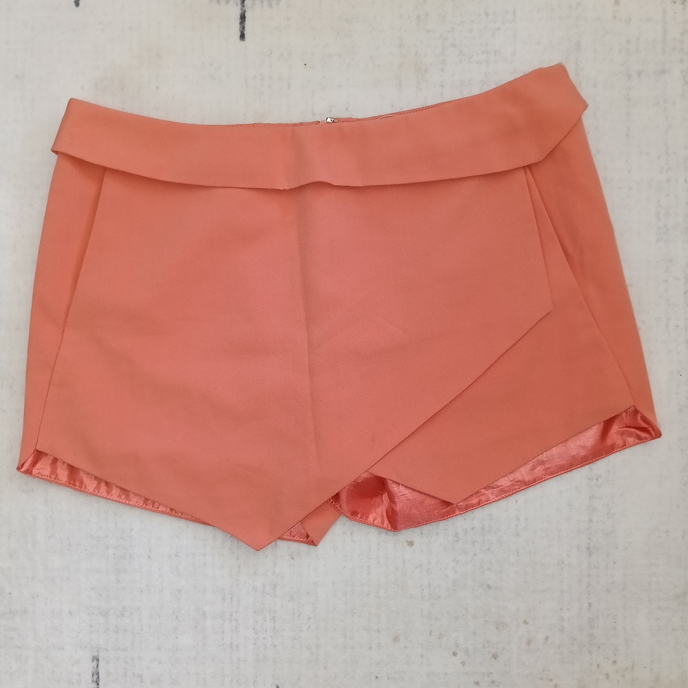 Forever 21 Coral Wrap-Front Skort‎